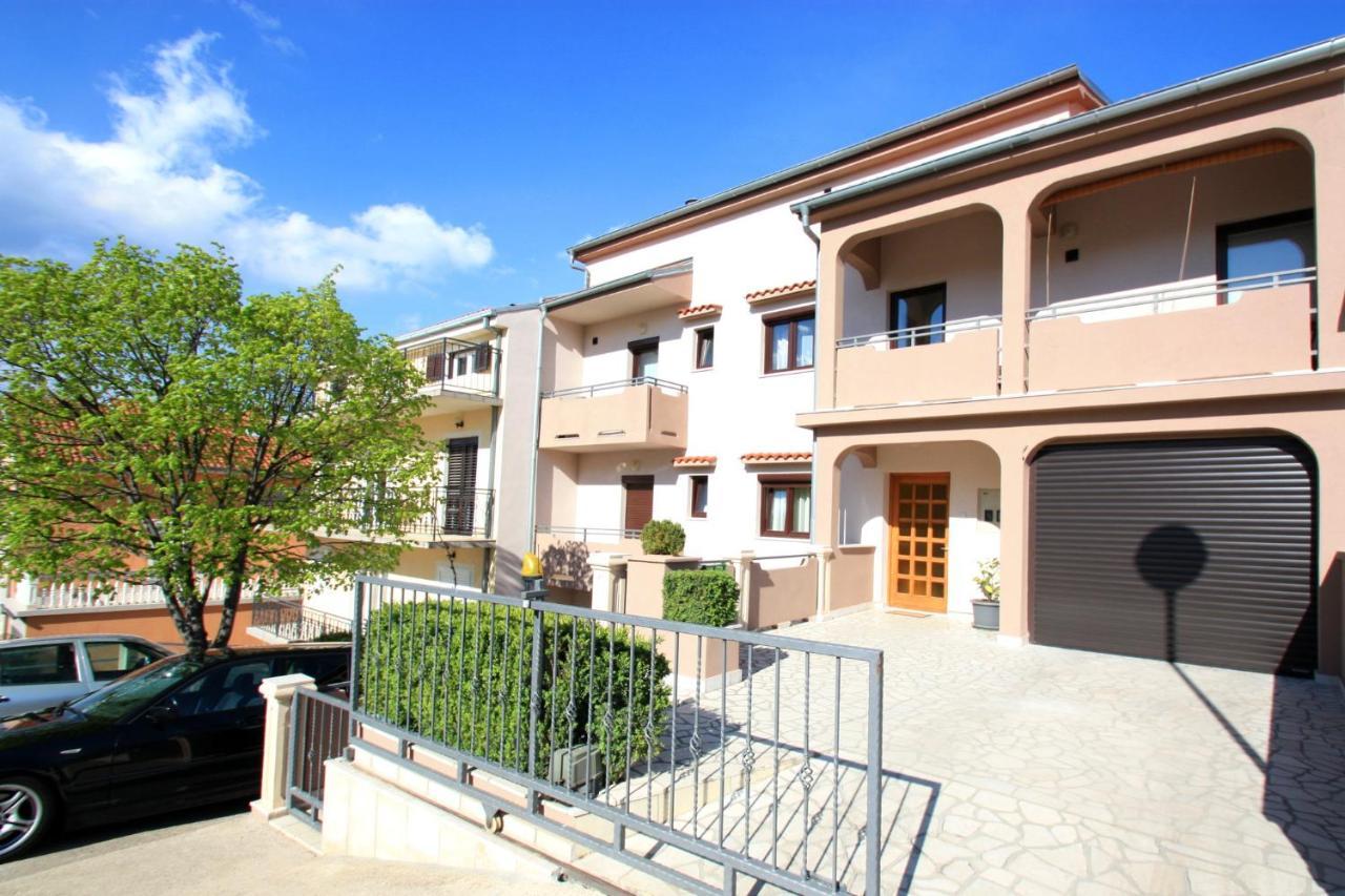 Ananas Apartments Crikvenica Exterior foto